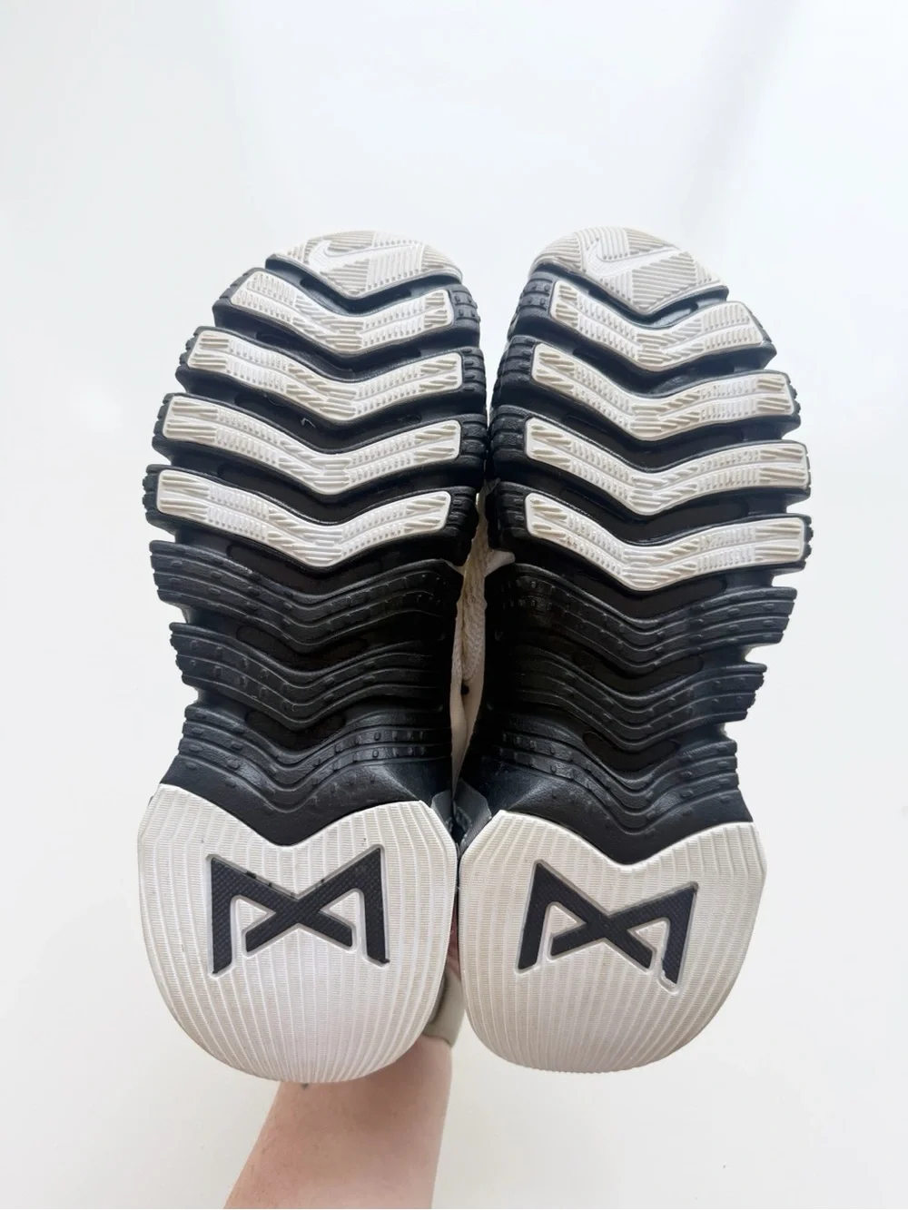 Nike Free Metcon 4 Premium Training Shoes- White Black Silver Size 8